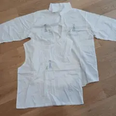 刺繍シャツとタンクトップのセット