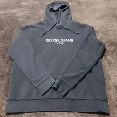 GUESSパーカー