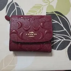 COACH バーガンディ 二つ折り財布