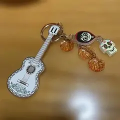 リメンバーミー　ミゲル　キーホルダー　ディズニーストア