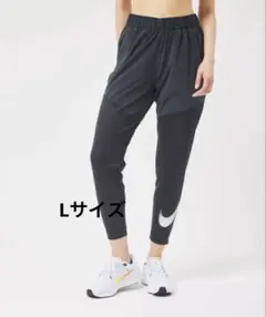 新品未使用タグ付き ナイキ ランニングパンツ Lサイズ