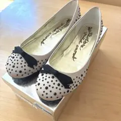 ☆Odeue e Odile☆バレエシューズ 24cm ベージュ ビーズスタッズのサムネイル