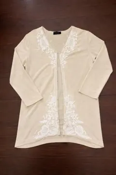 ルーニー lounie 刺繍入りベージュ長袖カーディガン