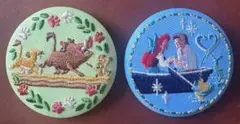 ディズニー刺繍缶バッジ２個セット・アリエル・ライオンキング