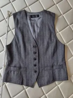 グレー ストライプ ベスト ウエストベルト付き