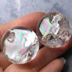 【虹大きめ！2個セット！早い者勝ち】天然石　アイリスクォーツ　水晶　丸玉2