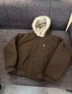 ブラウンファー付きフードジャケット