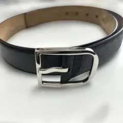 GUCCI ブラックレザーベルト CA600N 80-92 - メルカリ