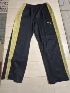 PUMA サイドストライプ ジャージパンツ Lサイズ