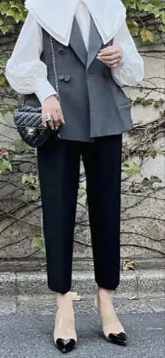 シーニュ　 cygne パワショルショート丈ジレ　新品 最安値 cygneシーニュ パワショルショート丈ジレ ホワイト