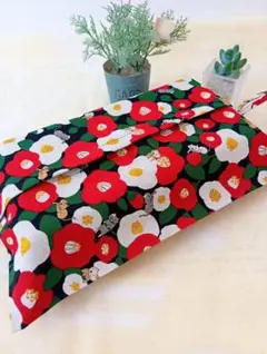 北欧風レトロ花柄×レッド ボックスティッシュケース - メルカリ