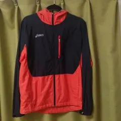 asics フード付きウィンドブレーカー 黒/赤