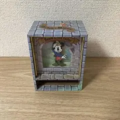 トゥーンタウン ロジャーラビット 缶 のみ - メルカリ