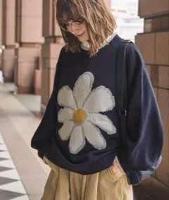 ネイビー 花柄 ニットセーター 長袖