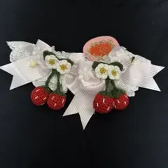 BABY ゆらゆらいちごのStrawberry Gardenカチューシャ ピンク - メルカリ