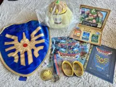 ドラゴンクエストアイランド限定　ロトの盾バッグ＆たまねぎスライム＆グッズ他