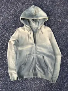 ジップパーカー