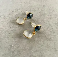 SALE ブルー×ホワイトピアス