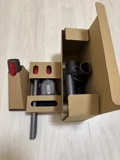 Dyson - ダイソン v10 新品未開封 789新品未開封のスタンド 付きのダイソン掃除機V10 お得フル