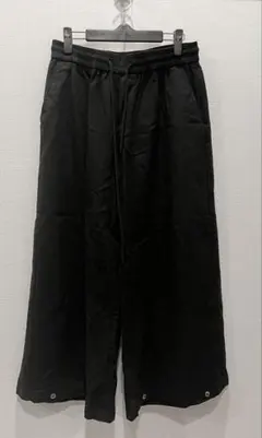 ブラック ワイドパンツ ドローストリング付き
