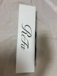 リファ ヘアアイロン 箱のみ