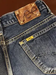 Lee ダークブルー デニム　ジーンズ　サイズ29×32