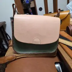 ヴィンテージ アイグナー】レザー ハンドバッグ 金具留め レトロ 古着 