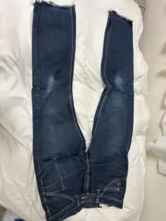 ダークブルースキニーデニム フリンジヘム Lee