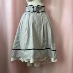 グレー ストライプ ひざ丈スカート、 フィッシュテール