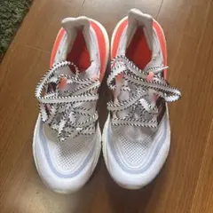 adidas ULTRABOOST スニーカー ホワイト オレンジのサムネイル