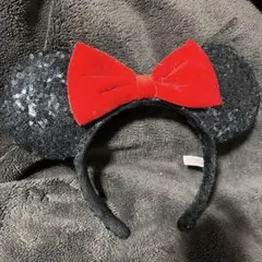 ミニーちゃん⭐︎カチューシャ 赤いリボン付き