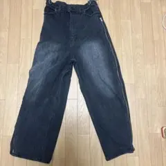 ダークグレー ストレートレッグデニム Lサイズ