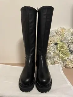 Item thumbnail for item 3281cc61-da29-4f1f-b63d-464004ce3ec9