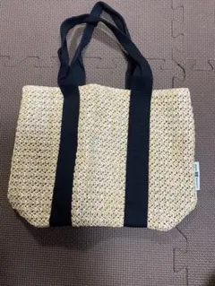 Item thumbnail for item 18b2c95f-5bb1-4a1b-85c6-653952925f19