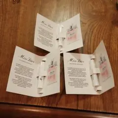 Miss Dior Blooming Bouquet サンプル3つセット