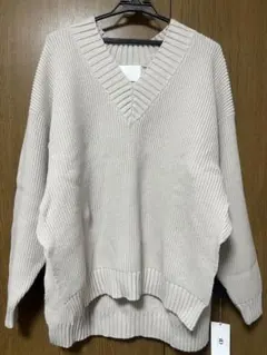 URBAN RESEARCH iD Vネックニットのサムネイル