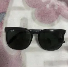 Ray-Ban サングラス ブラック