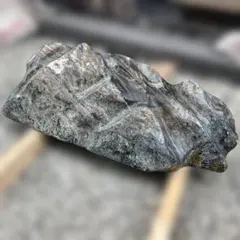桂林石 鑑賞石 自然石 天然石 水石 山型石 古谷石 土中石 観賞石 黒石