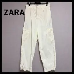 ZARA 白パンツ　ズボン　カーゴパンツ