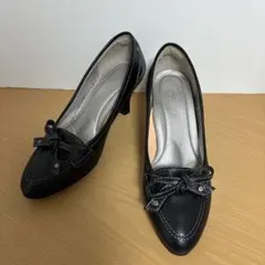 アシックスWALLACE レディース パンプス ブラック リボンのサムネイル