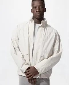 専用 ユニクロ ウインドプルーフスタンドブルゾン オフホワイト M