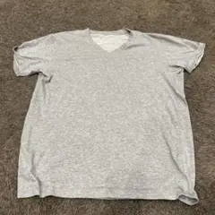 グレー Vネック Tシャツ