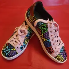 GUCCI（グッチ）GGサイケデリック ローカットスニーカー 610085 - メルカリ