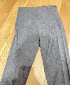 マタニティレギンス　UNIQLO L