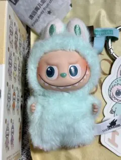 THE MONSTERS PIN FOR LOVE イニシャル　ラブブ