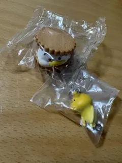 ガチャガチャ　なめこ　あひるのペックル