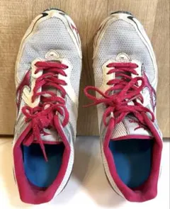 Item thumbnail for item 2d89f775-ff2b-455b-ad6e-d9c311fcdda4