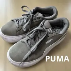 PUMA 厚底スニーカー グレー