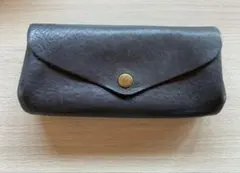 ブラックレザー長財布 フラップ式のサムネイル