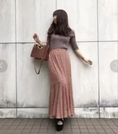 CECIL McBEE 小花柄マーメイドスカート